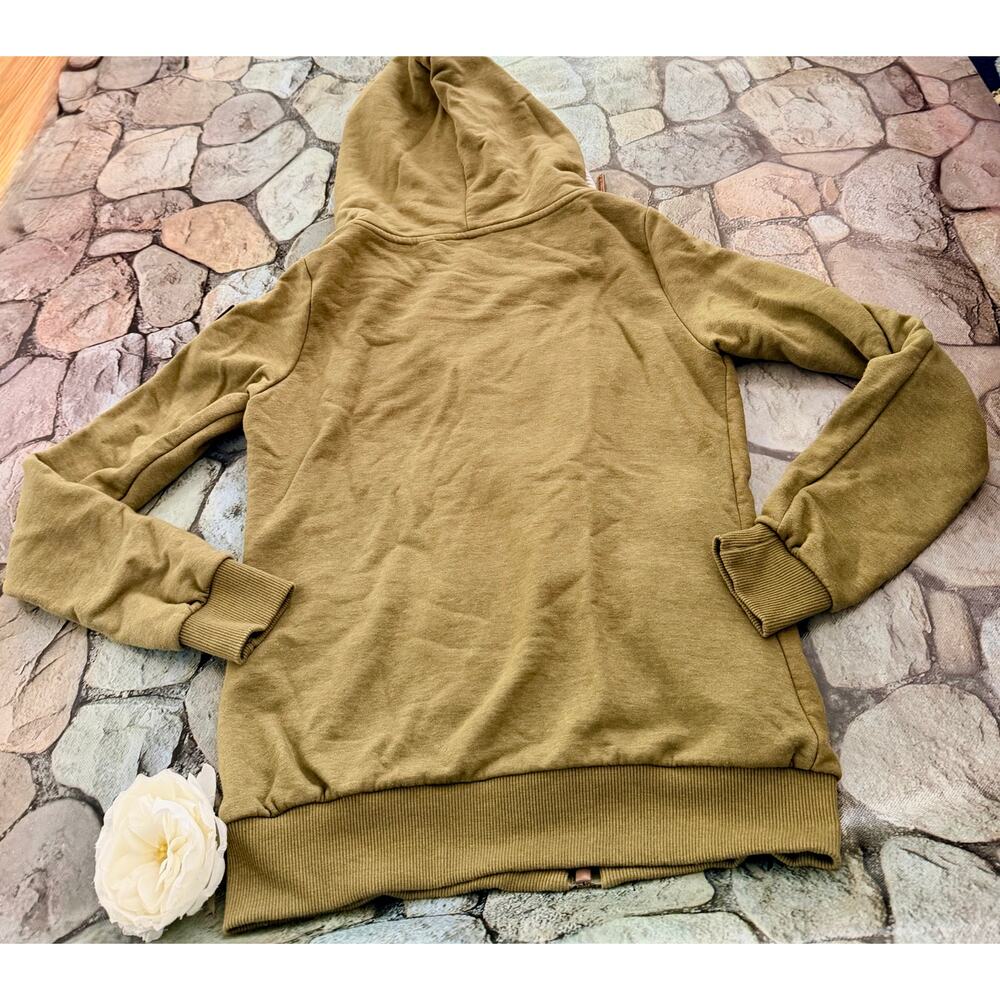 WANAKOME ASYMMETRICAL HESTRA ZIP UP - Picture 10 of 10